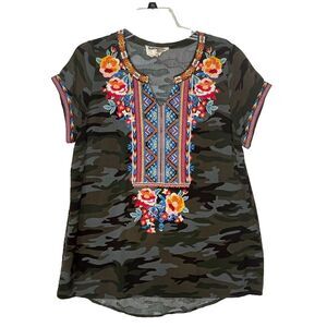 Savanna Jane Green Camo w/ Colorful Floral Embroidered Design size Large